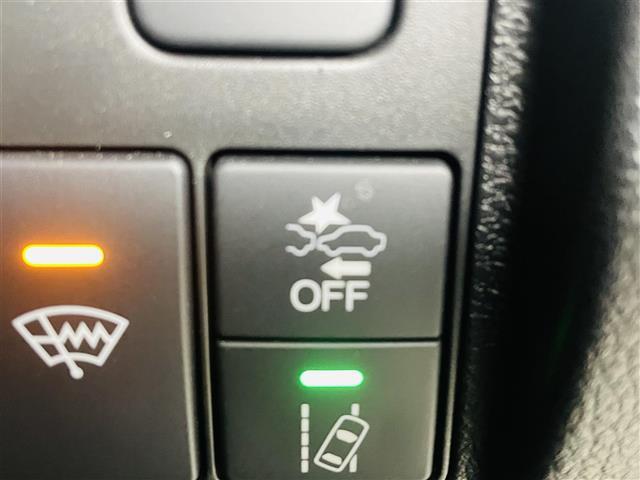 ヴェゼル ハイブリッドＺ・ホンダセンシング　ホンダセンシング　純正７インチインターナビ　フルセグＴＶ／ＢＴ／ＵＳＢ／ＣＤ／ＤＶＤ／ｉＰｏｄ／ＡＵＸ／ＡＭ／ＦＭ　バックカメラ　ＡＣＣ　ＬＥＤオートライト　フォグ　エアシート　ドラレコ　ＥＴＣ（6枚目）