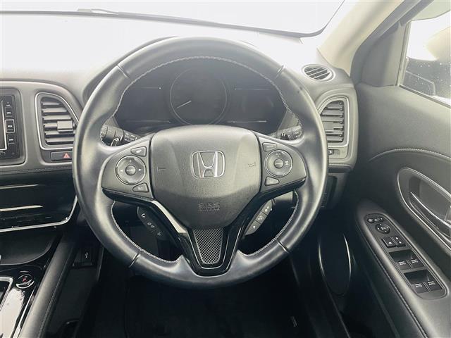 ヴェゼル ハイブリッドＺ・ホンダセンシング　ホンダセンシング　純正７インチインターナビ　フルセグＴＶ／ＢＴ／ＵＳＢ／ＣＤ／ＤＶＤ／ｉＰｏｄ／ＡＵＸ／ＡＭ／ＦＭ　バックカメラ　ＡＣＣ　ＬＥＤオートライト　フォグ　エアシート　ドラレコ　ＥＴＣ（24枚目）