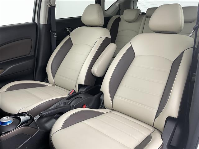 ノート ｅ－パワー　メダリスト　衝突軽減　クリアランスソナー　純正エアロ　純正７インチナビ　フルセグ／ＢＴ／ＳＤ／ＵＳＢ／ＡＵＸ／ＣＤ／ＤＶＤ／ＢＤ／ＦＭ／ＡＭ　ＬＥＤオートライト　フォグ　ＥＴＣ　ドラレコ　デジタルインナーミラー（20枚目）