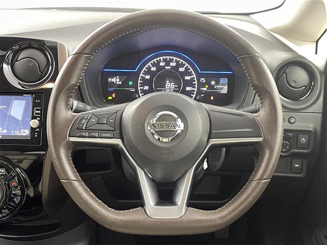 ノート ｅ－パワー　メダリスト　衝突軽減　クリアランスソナー　純正エアロ　純正７インチナビ　フルセグ／ＢＴ／ＳＤ／ＵＳＢ／ＡＵＸ／ＣＤ／ＤＶＤ／ＢＤ／ＦＭ／ＡＭ　ＬＥＤオートライト　フォグ　ＥＴＣ　ドラレコ　デジタルインナーミラー（26枚目）