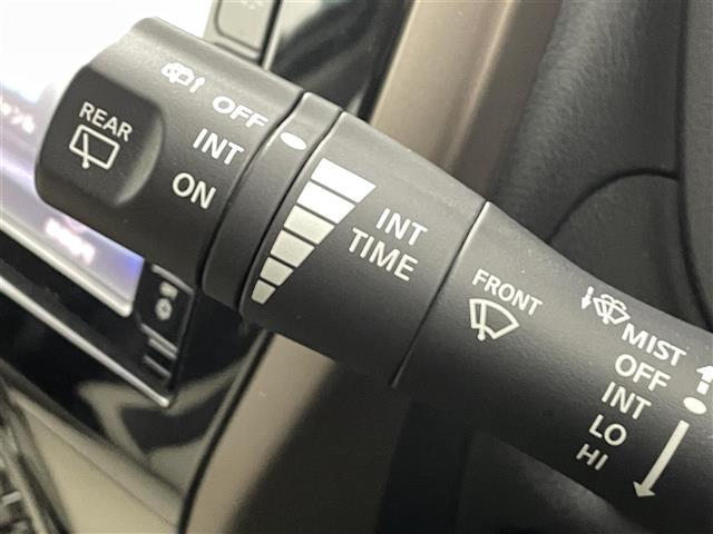 ノート ｅ－パワー　メダリスト　衝突軽減　クリアランスソナー　純正エアロ　純正７インチナビ　フルセグ／ＢＴ／ＳＤ／ＵＳＢ／ＡＵＸ／ＣＤ／ＤＶＤ／ＢＤ／ＦＭ／ＡＭ　ＬＥＤオートライト　フォグ　ＥＴＣ　ドラレコ　デジタルインナーミラー（34枚目）