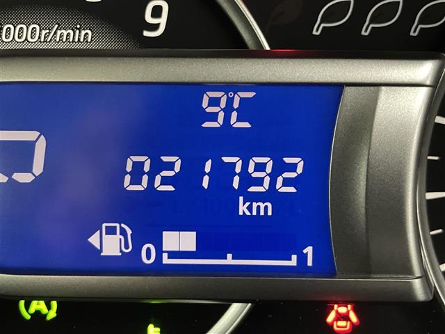 デイズルークス ハイウェイスター　Ｘターボ　衝突軽減　クリアランスソナー　純正サイドエアロ　純正７インチナビ　フルセグＴＶ／ＢＴ／ＳＤ／ＣＤ／ＤＶＤ／ＦＭ／ＡＭ　全方位カメラ　サンシェード　リアシーリングファン　ＥＴＣ　ドラレコ　スマートキー（26枚目）