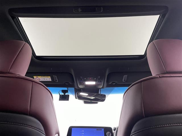 ＥＳ ＥＳ３００ｈ　グレイスフルエスコート　パノラミックビュー　ブラインドスポットモニター　サンルーフ　マークレビンソンプレミアムサウンド　純正１２．３インチディスプレイオーディオ　フルセグＴＶ／ＢＴ／ＦＭ／ＡＭ／ミラーキャスト　前後ドラレコ（5枚目）