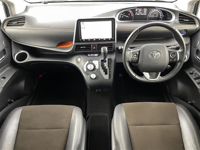 シエンタ ハイブリッドＧ　クエロ　トヨタセーフティセンスＣ　クリアランスソナ純正９インチナビ　フルセグＴＶ／ＢＴ／ＣＤ／ＤＶＤ／ＡＭ／ＦＭ／ＳＤ　全方位カメラ　両側パワースライドドア　ＬＥＤオートライト　ハーフレザー　ＥＴＣ　ドラレコ（2枚目）