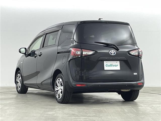 シエンタ ハイブリッドＧ　クエロ　トヨタセーフティセンスＣ　クリアランスソナ純正９インチナビ　フルセグＴＶ／ＢＴ／ＣＤ／ＤＶＤ／ＡＭ／ＦＭ／ＳＤ　全方位カメラ　両側パワースライドドア　ＬＥＤオートライト　ハーフレザー　ＥＴＣ　ドラレコ（19枚目）