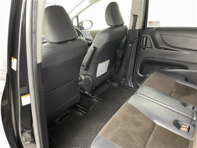 シエンタ ハイブリッドＧ　クエロ　トヨタセーフティセンスＣ　クリアランスソナ純正９インチナビ　フルセグＴＶ／ＢＴ／ＣＤ／ＤＶＤ／ＡＭ／ＦＭ／ＳＤ　全方位カメラ　両側パワースライドドア　ＬＥＤオートライト　ハーフレザー　ＥＴＣ　ドラレコ（24枚目）