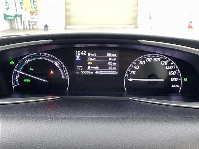 シエンタ ハイブリッドＧ　クエロ　トヨタセーフティセンスＣ　クリアランスソナ純正９インチナビ　フルセグＴＶ／ＢＴ／ＣＤ／ＤＶＤ／ＡＭ／ＦＭ／ＳＤ　全方位カメラ　両側パワースライドドア　ＬＥＤオートライト　ハーフレザー　ＥＴＣ　ドラレコ（30枚目）
