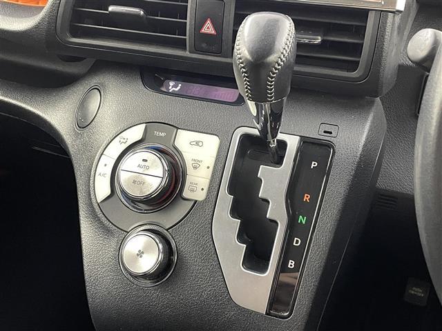 シエンタ ハイブリッドＧ　クエロ　トヨタセーフティセンスＣ　クリアランスソナ純正９インチナビ　フルセグＴＶ／ＢＴ／ＣＤ／ＤＶＤ／ＡＭ／ＦＭ／ＳＤ　全方位カメラ　両側パワースライドドア　ＬＥＤオートライト　ハーフレザー　ＥＴＣ　ドラレコ（34枚目）