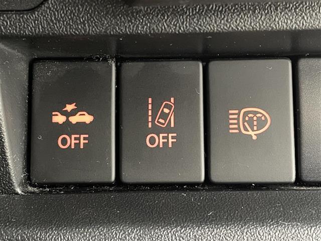 ジムニーシエラ ＪＣ　スズキセーフティサポート　誤発進抑制機能　純正８インチナビ　フルセグＴＶ／ＢＴ／ＳＤ／ＣＤ／ＤＶＤ／ＦＭ／ＡＭ　バックカメラ　レザーシート　シートヒーター　クルーズコントロール　アイドリングストップ（6枚目）