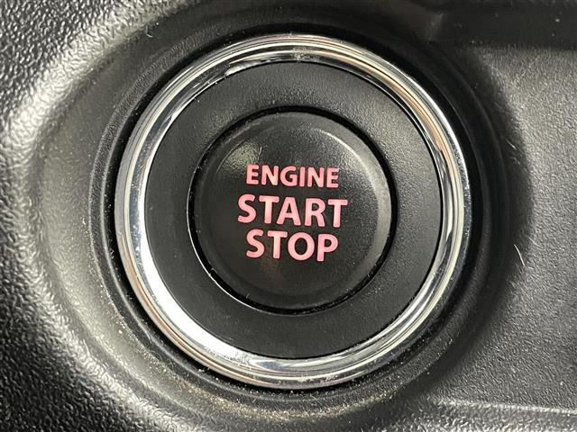 ジムニーシエラ ＪＣ　スズキセーフティサポート　誤発進抑制機能　純正８インチナビ　フルセグＴＶ／ＢＴ／ＳＤ／ＣＤ／ＤＶＤ／ＦＭ／ＡＭ　バックカメラ　レザーシート　シートヒーター　クルーズコントロール　アイドリングストップ（10枚目）