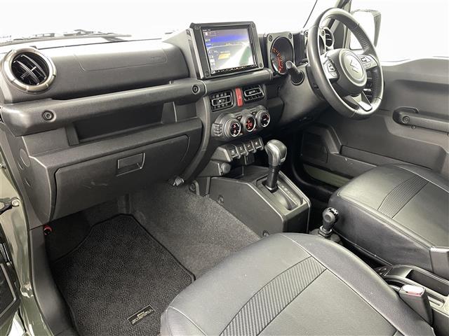 ジムニーシエラ ＪＣ　スズキセーフティサポート　誤発進抑制機能　純正８インチナビ　フルセグＴＶ／ＢＴ／ＳＤ／ＣＤ／ＤＶＤ／ＦＭ／ＡＭ　バックカメラ　レザーシート　シートヒーター　クルーズコントロール　アイドリングストップ（20枚目）