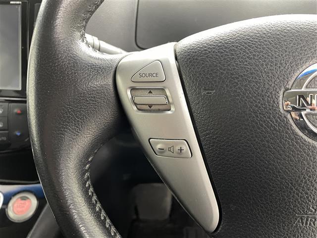 セレナ ハイウェイスター　Ｖセレ＋セーフティＩＩ　ＳＨＶ　エマージェンシーブレーキ　純正フリップダウンモニター　純正ナビ　フルセグＴＶ／ＳＤ／ＣＤ／ＤＶＤ／ＢＴ／ＵＳＢ／ｉＰｏｄ　全方位カメラ　両側パワースライドドア　アイドリングストップ　プッシュスタート（11枚目）