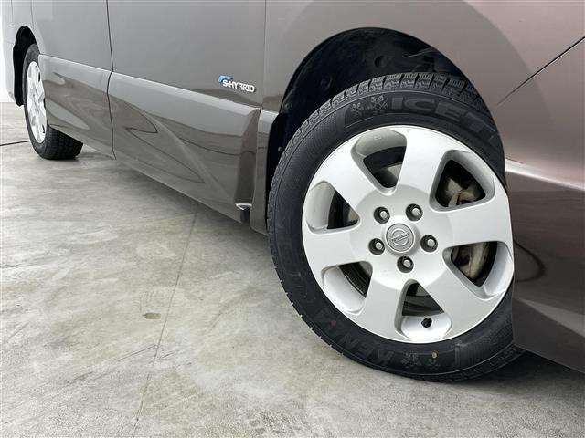 セレナ ハイウェイスター　Ｖセレ＋セーフティＩＩ　ＳＨＶ　エマージェンシーブレーキ　純正フリップダウンモニター　純正ナビ　フルセグＴＶ／ＳＤ／ＣＤ／ＤＶＤ／ＢＴ／ＵＳＢ／ｉＰｏｄ　全方位カメラ　両側パワースライドドア　アイドリングストップ　プッシュスタート（18枚目）