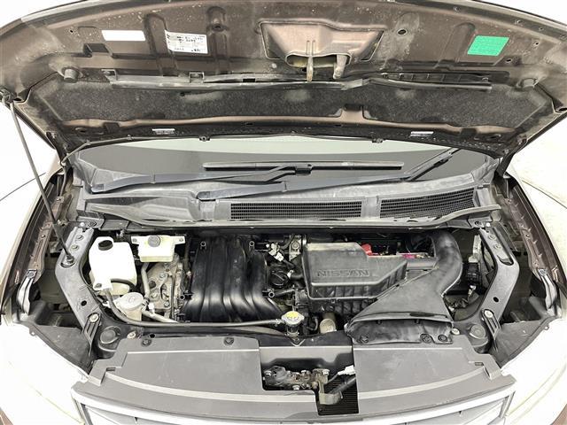 セレナ ハイウェイスター　Ｖセレ＋セーフティＩＩ　ＳＨＶ　エマージェンシーブレーキ　純正フリップダウンモニター　純正ナビ　フルセグＴＶ／ＳＤ／ＣＤ／ＤＶＤ／ＢＴ／ＵＳＢ／ｉＰｏｄ　全方位カメラ　両側パワースライドドア　アイドリングストップ　プッシュスタート（41枚目）