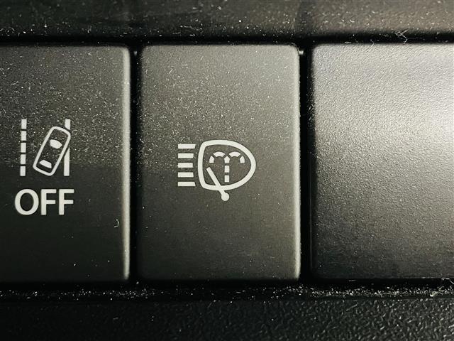 ジムニー ＸＣ　衝突軽減ブレーキ　車線逸脱警報装置　オートライト　クルーズコントロール　純正ナビゲーション　Ｂｌｕｅｔｏｏｔｈ　ＴＶ　ＥＴＣ　前後ドライブレコーダー　シートヒータープッシュスタート　スマートキー（33枚目）