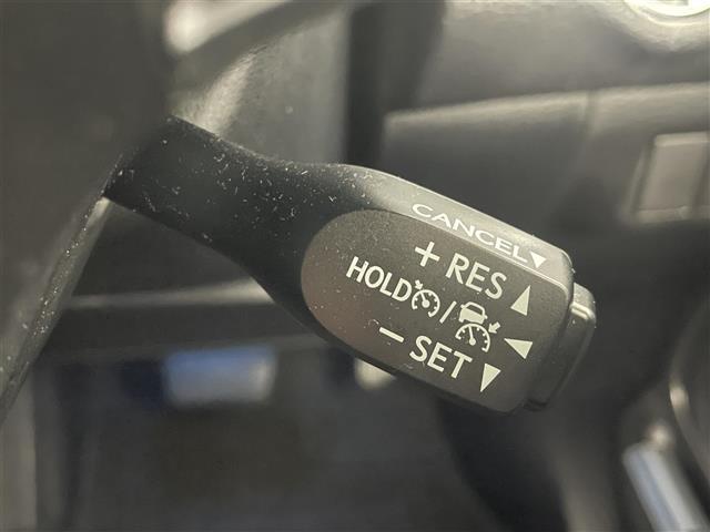 ハリアー エレガンス トヨタセーフティセンス 純正7インチナビ フルセグTV/DVD/CD/BT/SD/AM/FM ハーフレザー パワーシート 革ステアリング ACC 電子パーキング ブレーキホールド 純正AW(5枚目)