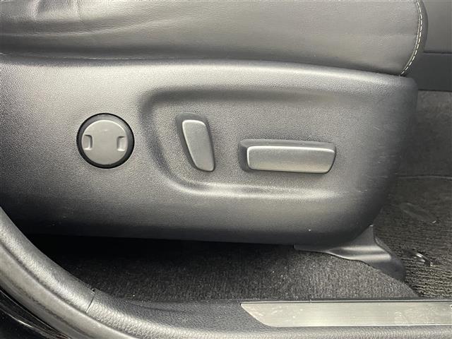 ハリアー エレガンス トヨタセーフティセンス 純正7インチナビ フルセグTV/DVD/CD/BT/SD/AM/FM ハーフレザー パワーシート 革ステアリング ACC 電子パーキング ブレーキホールド 純正AW(33枚目)