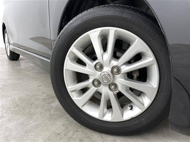 デイズ ハイウェイスター　Ｘ　純正７インチナビ　フルセグＴＶ／ＳＤ／ＣＤ／ＦＭ／ＡＭ　バックカメラ　ベンチシート　純正アルミホイール付きサマータイヤ　純正フロアマット　純正ドアバイザー　アイドリングストップ　プッシュスタート（11枚目）