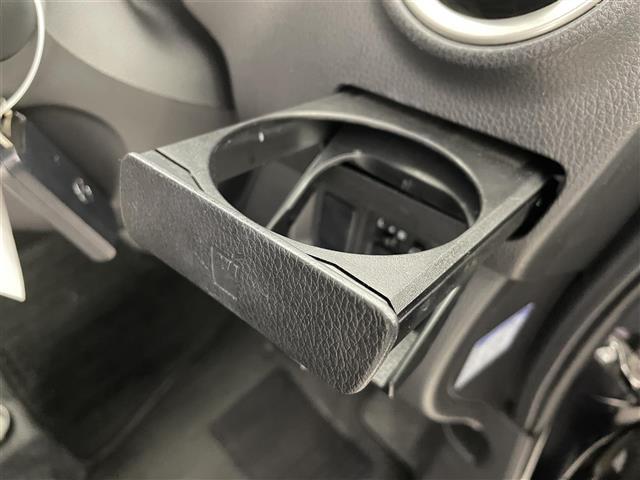 デイズ ハイウェイスター　Ｘ　純正７インチナビ　フルセグＴＶ／ＳＤ／ＣＤ／ＦＭ／ＡＭ　バックカメラ　ベンチシート　純正アルミホイール付きサマータイヤ　純正フロアマット　純正ドアバイザー　アイドリングストップ　プッシュスタート（29枚目）