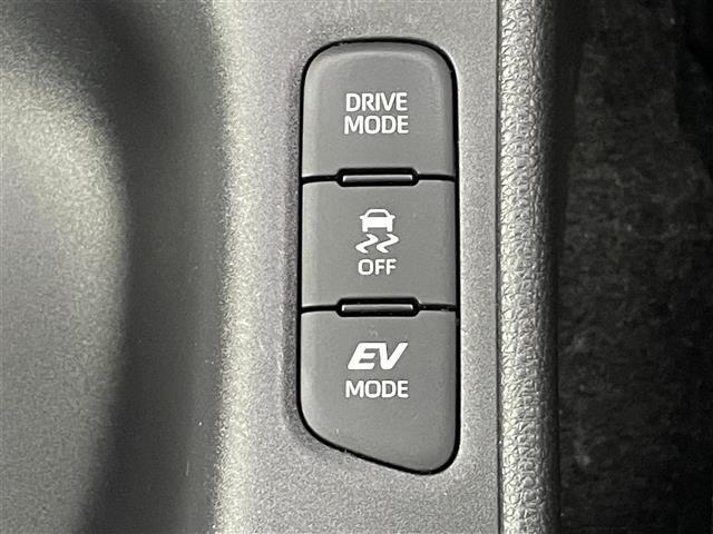 ヤリス ハイブリッドＧ　トヨタセーフティセンス　純正ディスプレイオーディオ　ＢＴ／ＵＳＢ／ＡＭ／ＦＭ　Ｍｉｒａｃａｓｔ　マルチコテクティッドナビ　バックカメラ　シートヒーター　クルーズコントロール　寒冷地仕様　オートライト（7枚目）