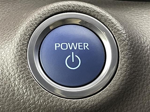 ヤリス ハイブリッドＧ　トヨタセーフティセンス　純正ディスプレイオーディオ　ＢＴ／ＵＳＢ／ＡＭ／ＦＭ　Ｍｉｒａｃａｓｔ　マルチコテクティッドナビ　バックカメラ　シートヒーター　クルーズコントロール　寒冷地仕様　オートライト（12枚目）