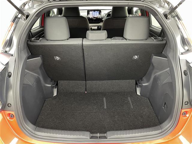 ヤリス ハイブリッドＧ　トヨタセーフティセンス　純正ディスプレイオーディオ　ＢＴ／ＵＳＢ／ＡＭ／ＦＭ　Ｍｉｒａｃａｓｔ　マルチコテクティッドナビ　バックカメラ　シートヒーター　クルーズコントロール　寒冷地仕様　オートライト（15枚目）