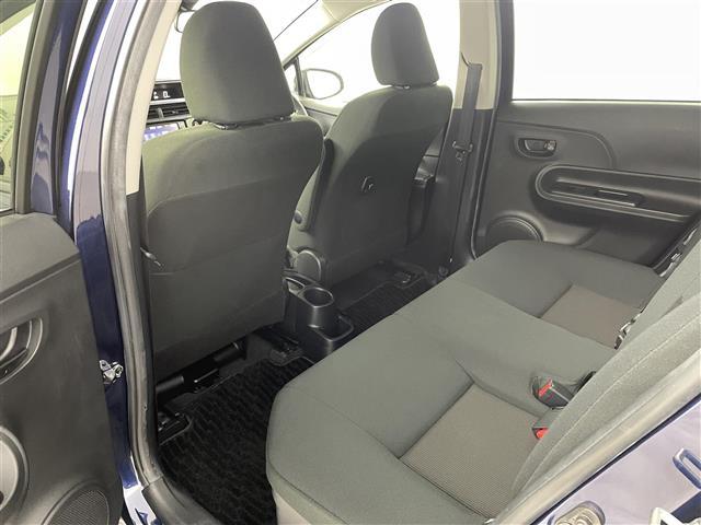 アクア Ｓ　スタイルブラック　トヨタセーフティセンス　純正ナビ　バックカメラ　ＥＴＣ　ドライブレコーダー　ＬＥＤヘッドライト　フォグランプ　純正フロアマット　ドアバイザー　スマートキー　プッシュスタート（23枚目）