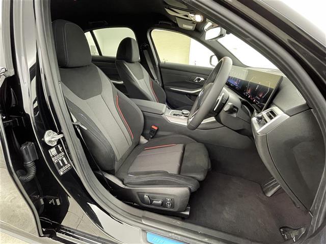 ３シリーズ ３１８ｉ　Ｍスポーツ　ドライビング・アシスト・プロフェッショナル　ｈａｒｍａｎ／ｋａｒｄｏｎ　サラウンド・サウンド・システム　純正１４．９ナビ　ＢＴ／Ａｐｐｌｅ　Ｃａｒｐｌａｙ／ＦＭ／ＡＭ　コーナリング・ライト（10枚目）