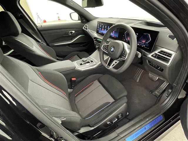 ３シリーズ ３１８ｉ　Ｍスポーツ　ドライビング・アシスト・プロフェッショナル　ｈａｒｍａｎ／ｋａｒｄｏｎ　サラウンド・サウンド・システム　純正１４．９ナビ　ＢＴ／Ａｐｐｌｅ　Ｃａｒｐｌａｙ／ＦＭ／ＡＭ　コーナリング・ライト（18枚目）