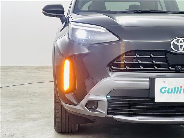 ヤリスクロス ハイブリッドＺ　アドベンチャー　プリクラッシュセーフティ　レーントレーシングアシスト　レーダークルーズコントロール　ブラインドスポットモニター　純正ナビゲーション　Ｂｌｕｅｔｏｏｔｈ　ＥＴＣ　バックカメラ　３６０度カメラ　ＨＤＭＩ（13枚目）