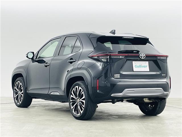 ヤリスクロス ハイブリッドＺ　アドベンチャー　プリクラッシュセーフティ　レーントレーシングアシスト　レーダークルーズコントロール　ブラインドスポットモニター　純正ナビゲーション　Ｂｌｕｅｔｏｏｔｈ　ＥＴＣ　バックカメラ　３６０度カメラ　ＨＤＭＩ（16枚目）