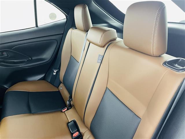 ヤリスクロス ハイブリッドＺ　アドベンチャー　プリクラッシュセーフティ　レーントレーシングアシスト　レーダークルーズコントロール　ブラインドスポットモニター　純正ナビゲーション　Ｂｌｕｅｔｏｏｔｈ　ＥＴＣ　バックカメラ　３６０度カメラ　ＨＤＭＩ（21枚目）