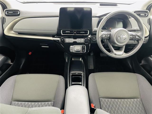 アクア Ｚ　トヨタセーフティセンス　プリクラッシュセーフティ　レーダークルーズコントロール　ブラインドスポットモニターパノラミックビューモニター　ヘッドアップディスプレイ　純正ディスプレイオーディオ　Ｂカメラ（2枚目）