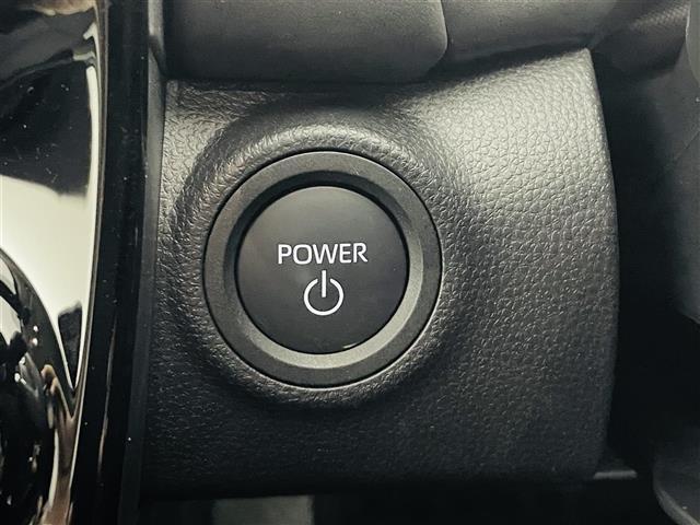 アクア Ｚ　トヨタセーフティセンス　プリクラッシュセーフティ　レーダークルーズコントロール　ブラインドスポットモニターパノラミックビューモニター　ヘッドアップディスプレイ　純正ディスプレイオーディオ　Ｂカメラ（7枚目）