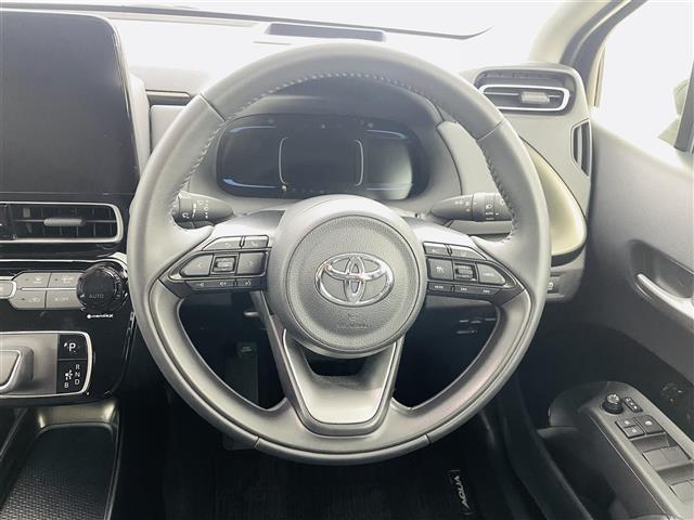 アクア Ｚ　トヨタセーフティセンス　プリクラッシュセーフティ　レーダークルーズコントロール　ブラインドスポットモニターパノラミックビューモニター　ヘッドアップディスプレイ　純正ディスプレイオーディオ　Ｂカメラ（20枚目）