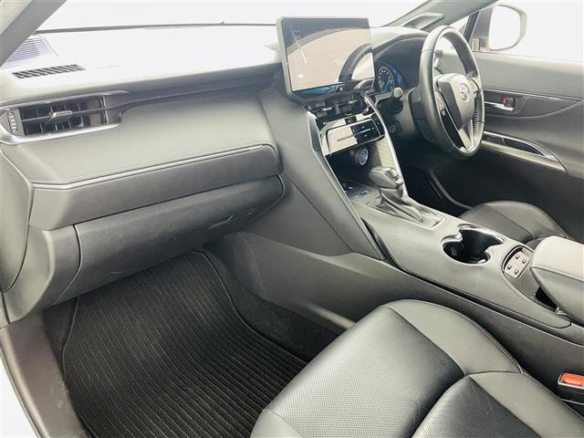 ハリアーハイブリッド Z レザーパッケージ ワンオーナー JBLプレミアムサウンド 純正12.3型ディスプレイオーディオ フルセグTV ビルトインETC2.0 ヘッドアップディスプレイ 全方位カメラ ブラインドスポットモニター エアシート(17枚目)