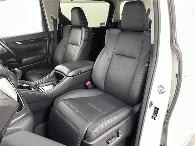 アルファード ２．５Ｓ　Ｃパッケージ　プリクラッシュセーフティ　レーントレーシングアシスト　レーンディパーチャーアラート　レーダークルーズコントロール　ブラインドスポットモニター　純正ナビゲーション　Ｂｌｕｅｔｏｏｔｈ　ＴＶ　バックカメラ（22枚目）