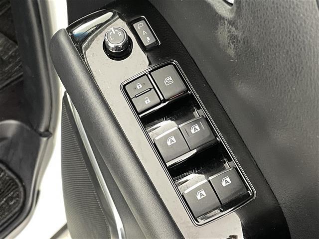 アルファード ２．５Ｓ　Ｃパッケージ　プリクラッシュセーフティ　レーントレーシングアシスト　レーンディパーチャーアラート　レーダークルーズコントロール　ブラインドスポットモニター　純正ナビゲーション　Ｂｌｕｅｔｏｏｔｈ　ＴＶ　バックカメラ（35枚目）