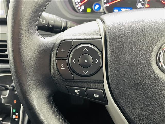 ノア Ｓｉ　フリップダウン　純正７インチＳＤナビ　型番；ＮＳＺＴ－Ｗ６４ＴフルセグＴＶ／ＢＴ／ＣＤ／ＤＶＤ　バックＣ　両側パワースライドドア　ウォークスルー　ＬＥＤオートライト　フォグ　純正ＡＷ　ドラレコ　ＥＴＣ（10枚目）