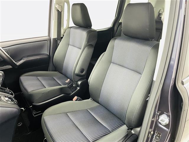 ノア Ｓｉ　フリップダウン　純正７インチＳＤナビ　型番；ＮＳＺＴ－Ｗ６４ＴフルセグＴＶ／ＢＴ／ＣＤ／ＤＶＤ　バックＣ　両側パワースライドドア　ウォークスルー　ＬＥＤオートライト　フォグ　純正ＡＷ　ドラレコ　ＥＴＣ（21枚目）