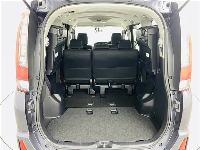 ノア Ｓｉ　フリップダウン　純正７インチＳＤナビ　型番；ＮＳＺＴ－Ｗ６４ＴフルセグＴＶ／ＢＴ／ＣＤ／ＤＶＤ　バックＣ　両側パワースライドドア　ウォークスルー　ＬＥＤオートライト　フォグ　純正ＡＷ　ドラレコ　ＥＴＣ（25枚目）