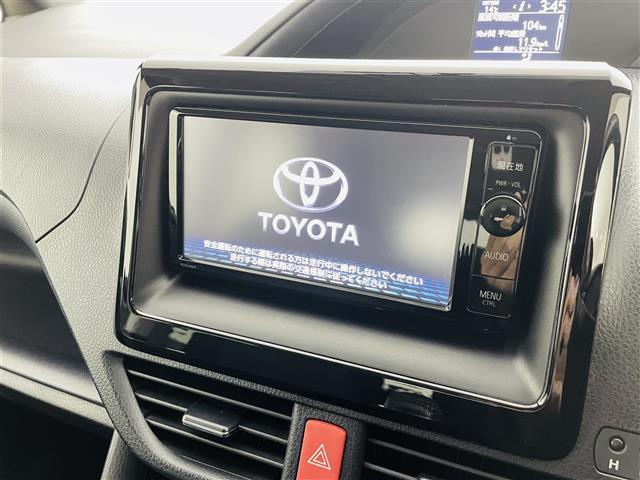 ノア Ｓｉ　フリップダウン　純正７インチＳＤナビ　型番；ＮＳＺＴ－Ｗ６４ＴフルセグＴＶ／ＢＴ／ＣＤ／ＤＶＤ　バックＣ　両側パワースライドドア　ウォークスルー　ＬＥＤオートライト　フォグ　純正ＡＷ　ドラレコ　ＥＴＣ（30枚目）