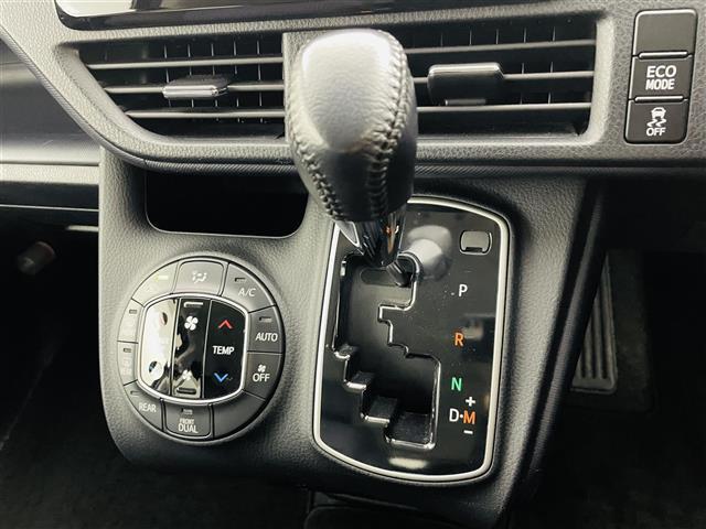 ノア Ｓｉ　フリップダウン　純正７インチＳＤナビ　型番；ＮＳＺＴ－Ｗ６４ＴフルセグＴＶ／ＢＴ／ＣＤ／ＤＶＤ　バックＣ　両側パワースライドドア　ウォークスルー　ＬＥＤオートライト　フォグ　純正ＡＷ　ドラレコ　ＥＴＣ（32枚目）