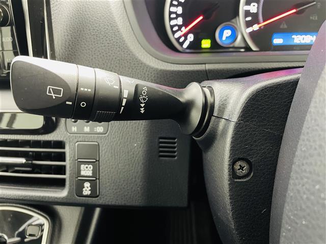 ノア Ｓｉ　フリップダウン　純正７インチＳＤナビ　型番；ＮＳＺＴ－Ｗ６４ＴフルセグＴＶ／ＢＴ／ＣＤ／ＤＶＤ　バックＣ　両側パワースライドドア　ウォークスルー　ＬＥＤオートライト　フォグ　純正ＡＷ　ドラレコ　ＥＴＣ（34枚目）