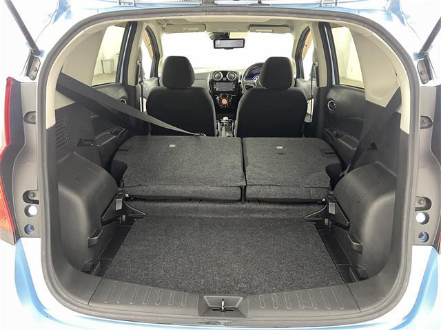 ノート ｅ－パワー　Ｘ　衝突軽減ブレーキ　斜線逸脱警報装置　純正ナビゲーション　バックカメラ　ＥＴＣ　前方ドライブレコーダー　Ｂｌｕｅｔｏｏｔｈ　ふらつき警報標識認識　スマートキー　ＴＶ　プッシュスタート　全方位カメラ（23枚目）