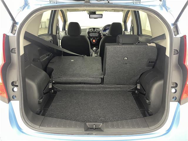 ノート ｅ－パワー　Ｘ　衝突軽減ブレーキ　斜線逸脱警報装置　純正ナビゲーション　バックカメラ　ＥＴＣ　前方ドライブレコーダー　Ｂｌｕｅｔｏｏｔｈ　ふらつき警報標識認識　スマートキー　ＴＶ　プッシュスタート　全方位カメラ（24枚目）