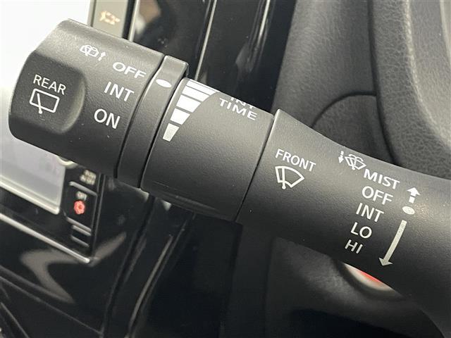 ノート ｅ－パワー　Ｘ　衝突軽減ブレーキ　斜線逸脱警報装置　純正ナビゲーション　バックカメラ　ＥＴＣ　前方ドライブレコーダー　Ｂｌｕｅｔｏｏｔｈ　ふらつき警報標識認識　スマートキー　ＴＶ　プッシュスタート　全方位カメラ（29枚目）