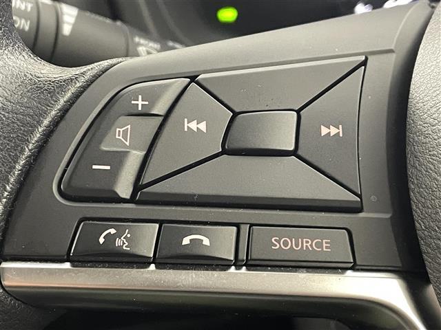 ノート ｅ－パワー　Ｘ　衝突軽減ブレーキ　斜線逸脱警報装置　純正ナビゲーション　バックカメラ　ＥＴＣ　前方ドライブレコーダー　Ｂｌｕｅｔｏｏｔｈ　ふらつき警報標識認識　スマートキー　ＴＶ　プッシュスタート　全方位カメラ（31枚目）