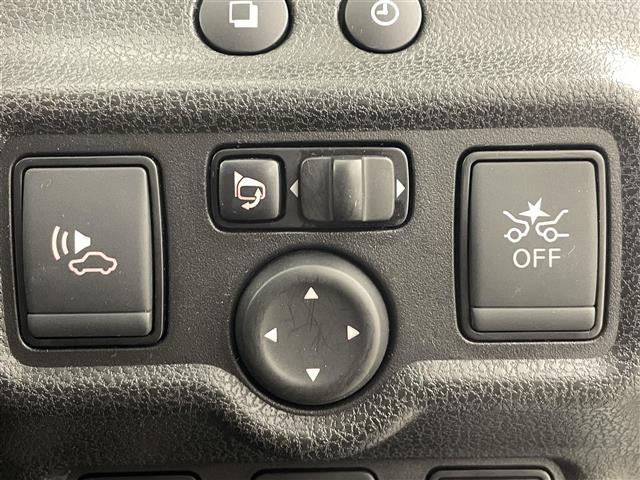 ノート ｅ－パワー　Ｘ　衝突軽減ブレーキ　斜線逸脱警報装置　純正ナビゲーション　バックカメラ　ＥＴＣ　前方ドライブレコーダー　Ｂｌｕｅｔｏｏｔｈ　ふらつき警報標識認識　スマートキー　ＴＶ　プッシュスタート　全方位カメラ（32枚目）