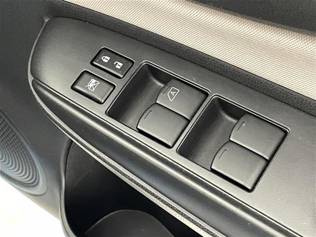 ノート ｅ－パワー　Ｘ　衝突軽減ブレーキ　斜線逸脱警報装置　純正ナビゲーション　バックカメラ　ＥＴＣ　前方ドライブレコーダー　Ｂｌｕｅｔｏｏｔｈ　ふらつき警報標識認識　スマートキー　ＴＶ　プッシュスタート　全方位カメラ（34枚目）